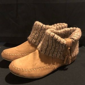 Size 12 Slouch Booties